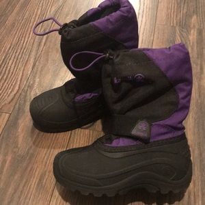 Kids snow boots